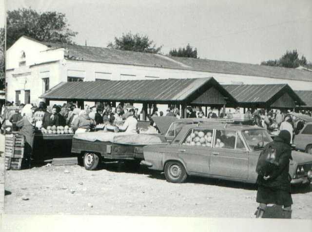 rnokmarktinjefremof.jpg